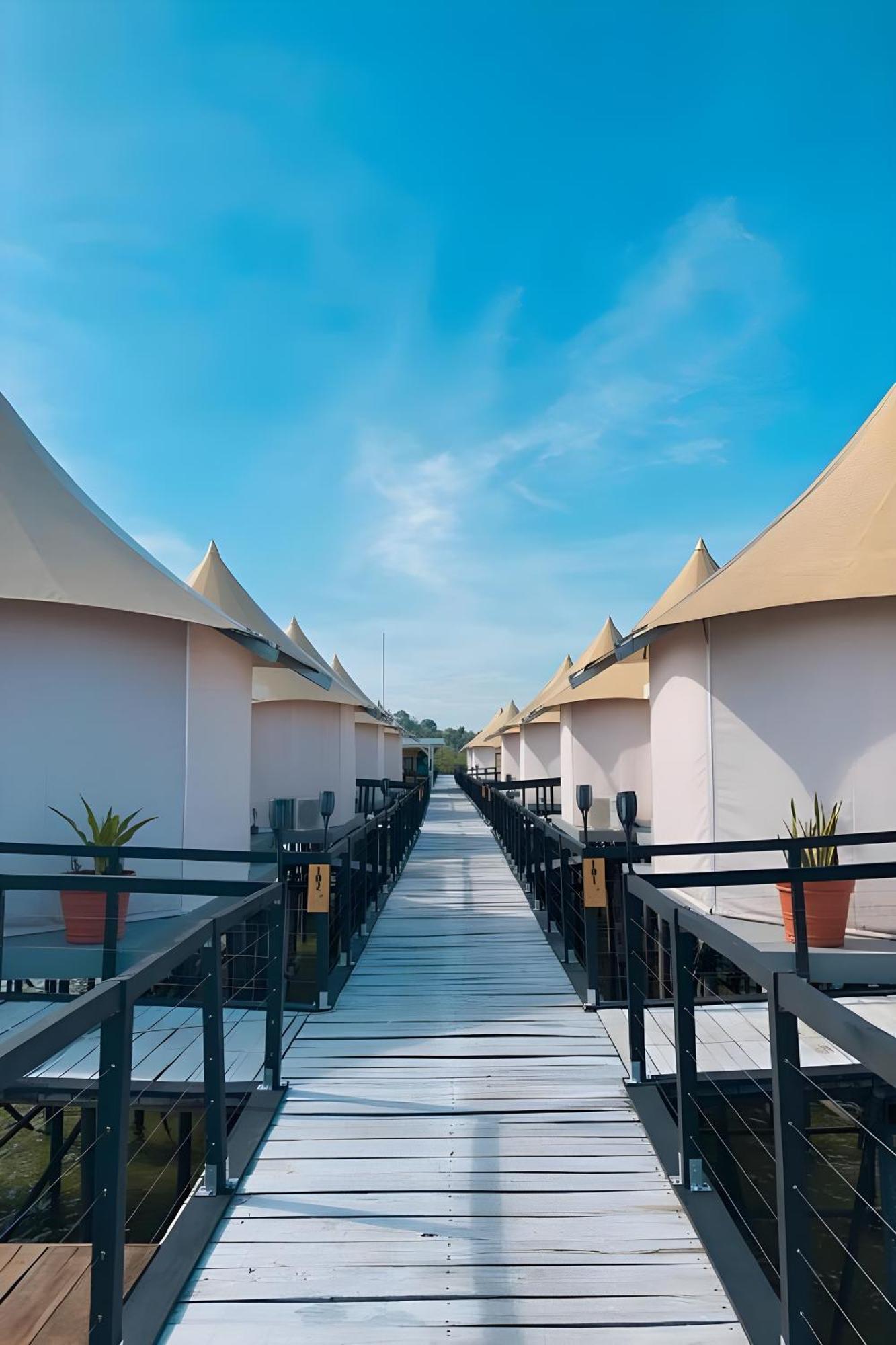 Kiki Beach Resort, Batam Galang Island Exteriér fotografie